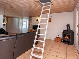 18 Person Holiday Home in Romo