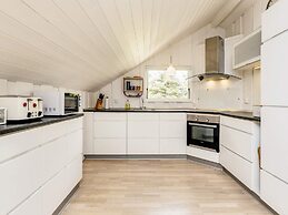 6 Person Holiday Home in Jerup