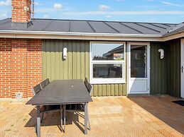 6 Person Holiday Home in Ringkobing