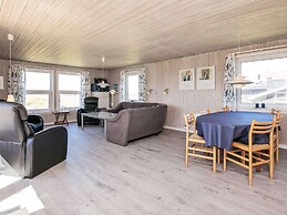 6 Person Holiday Home in Ringkobing