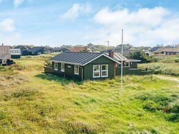 6 Person Holiday Home in Ringkobing