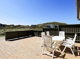 6 Person Holiday Home in Ringkobing