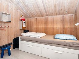 6 Person Holiday Home in Ebeltoft