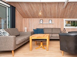6 Person Holiday Home in Ebeltoft