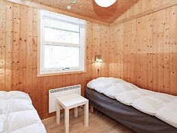 6 Person Holiday Home in Jerup