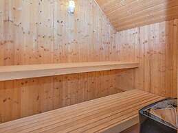 5 Star Holiday Home in Romo