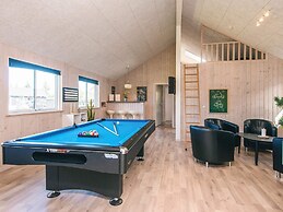 5 Star Holiday Home in Blavand