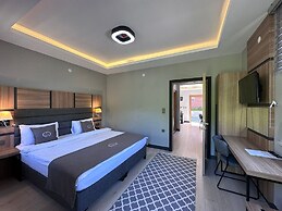 Kaya Life Resort