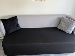 Westpark2 One-Bedroom Suite W5 Lakeview