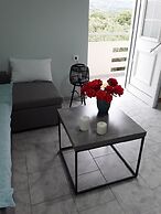Marianos Apartments