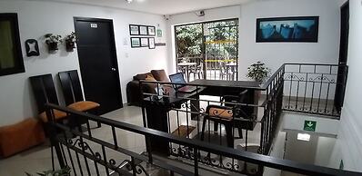 Laureles Home