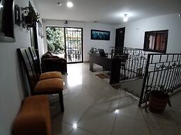 Laureles Home