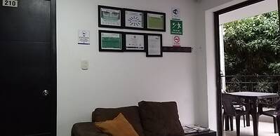 Laureles Home