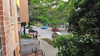 Laureles Home