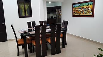 Laureles Home