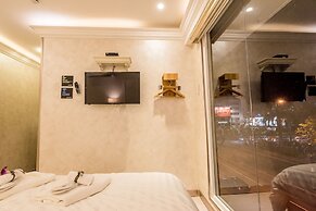 CJ Residence