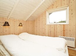 5 Star Holiday Home in Dannemare