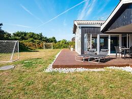 5 Star Holiday Home in Ringkobing