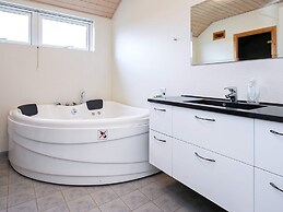 4 Star Holiday Home in Vaeggerlose