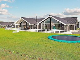 5 Star Holiday Home in Bogense