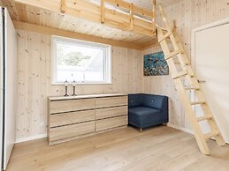 8 Person Holiday Home in Vaeggerlose