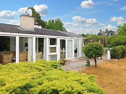 8 Person Holiday Home in Vaeggerlose