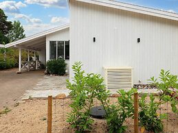 8 Person Holiday Home in Vaeggerlose