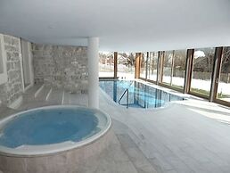 Luxury Apartment, Panoramic Mountain Views, 5 Star Spa Facilities - 3 
