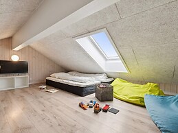 5 Star Holiday Home in Spottrup