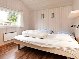 4 Star Holiday Home in Vaeggerlose