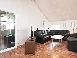 4 Star Holiday Home in Vaeggerlose