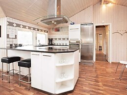 4 Star Holiday Home in Vaeggerlose