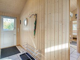 5 Star Holiday Home in Rodby
