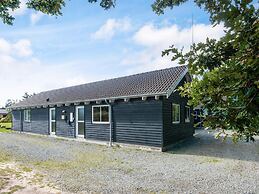 5 Star Holiday Home in Blavand