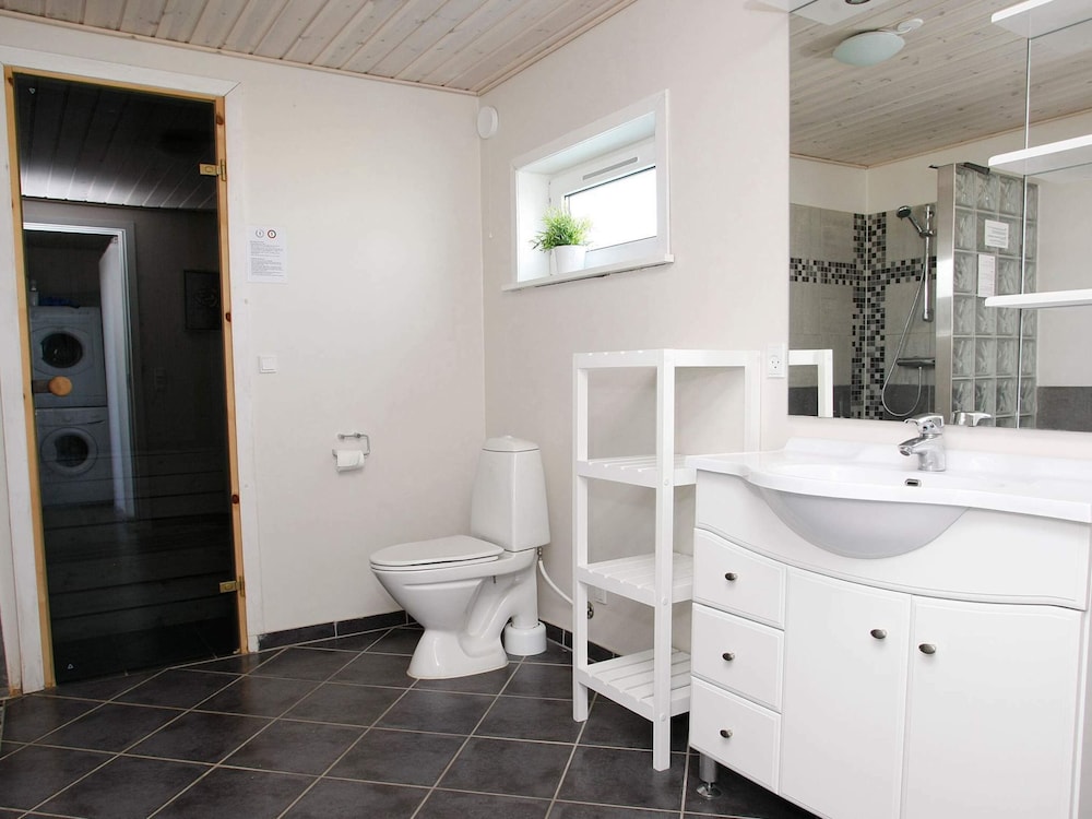 10 Person Holiday Home in Brovst