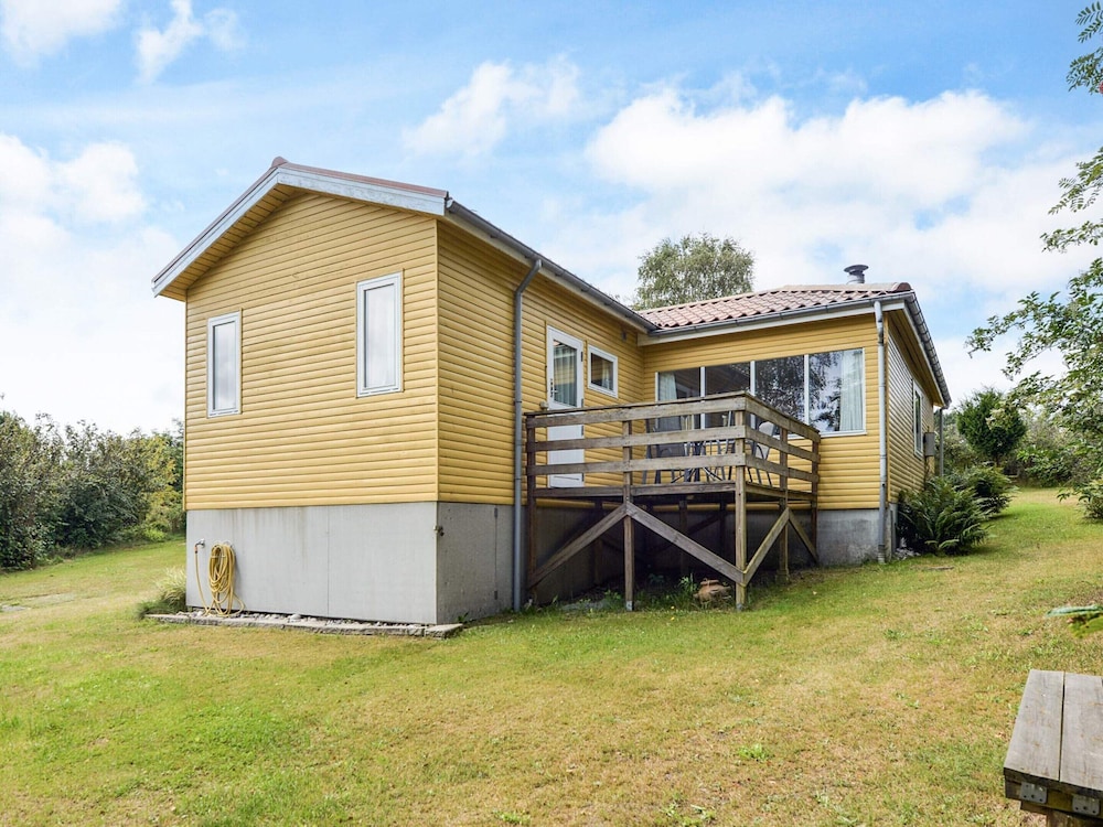 6 Person Holiday Home in Ebeltoft