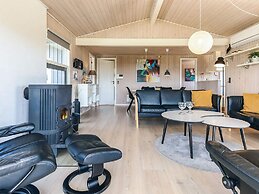 5 Star Holiday Home in Spottrup