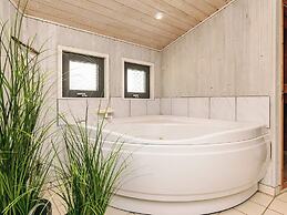 5 Star Holiday Home in Spottrup