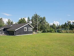 6 Person Holiday Home in Jerup