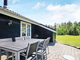 6 Person Holiday Home in Jerup