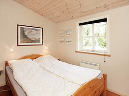 6 Person Holiday Home in Jerup