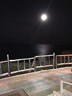Studio Apartment Beach Front