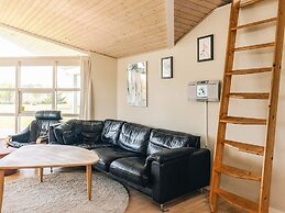 5 Star Holiday Home in Rodby