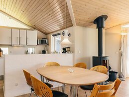5 Star Holiday Home in Rodby