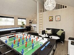 5 Star Holiday Home in Blavand