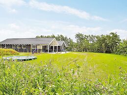 5 Star Holiday Home in Blavand