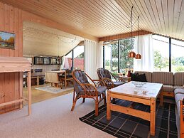 6 Person Holiday Home in Albaek