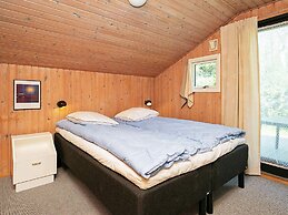 6 Person Holiday Home in Albaek
