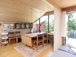 6 Person Holiday Home in Albaek