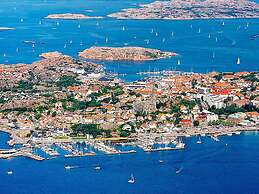 4 Star Holiday Home in Lysekil